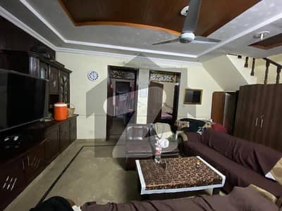 جوہر ٹاؤن فیز 2 - بلاک ایل جوہر ٹاؤن فیز 2,جوہر ٹاؤن,لاہور میں 3 کمروں کا 5 مرلہ مکان 2.3 کروڑ میں برائے فروخت۔ جوہر ٹاؤن فیز 2 - بلاک ایل جوہر ٹاؤن فیز 2,جوہر ٹاؤن,لاہور میں 3 کمروں کا 5 مرلہ مکان 2.3 کروڑ میں برائے فروخت۔