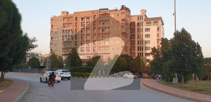 بحریہ بزنس ڈسٹرکٹ بحریہ ٹاؤن فیز 8,بحریہ ٹاؤن راولپنڈی,راولپنڈی میں 2 کمروں کا 5 مرلہ فلیٹ 1.4 کروڑ میں برائے فروخت۔