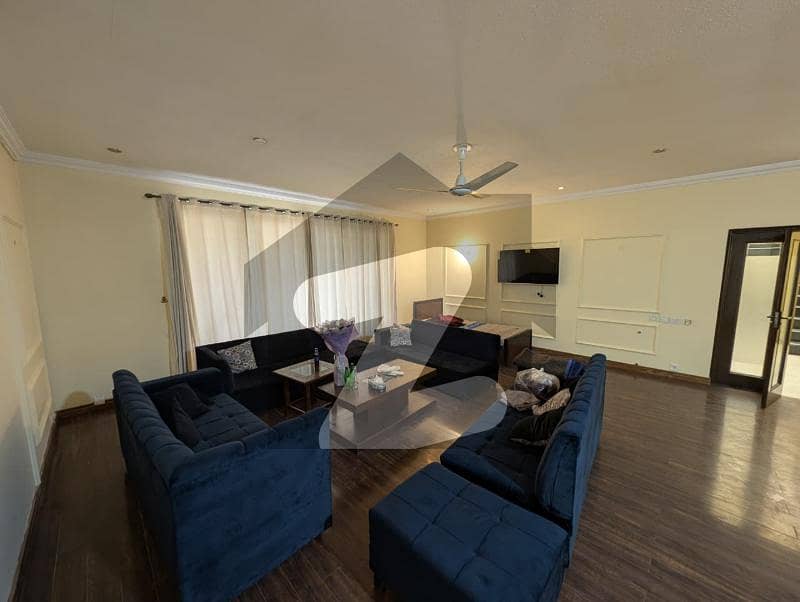 ایف ۔ 7 اسلام آباد میں 8 کمروں کا 1 کنال مکان 15.0 لاکھ میں کرایہ پر دستیاب ہے۔ ایف ۔ 7 اسلام آباد میں 8 کمروں کا 1 کنال مکان 15.0 لاکھ میں کرایہ پر دستیاب ہے۔