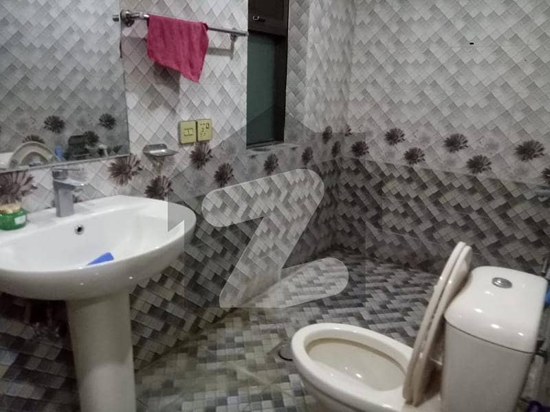 LOWER PORTION FOR RENT IN f-6