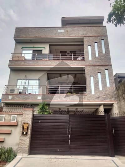 10 Marla Portion Available For Rent At A Affordable Price