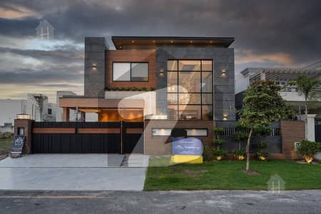 Brand New 1 Kanal Luxury House For Sale Modern Elegance With Stunning Lawn