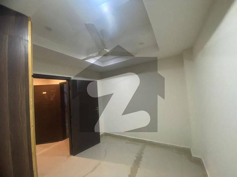 Two Bed Luxury Unfurnished Apartment Available For Rent