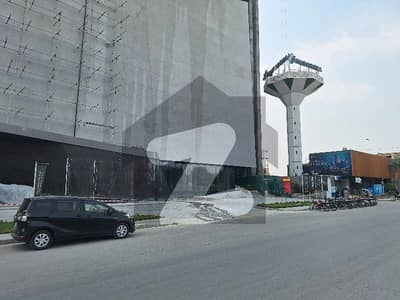 جے7 ایمپوریم بی ۔ 17,اسلام آباد میں 3 مرلہ دکان 5.0 کروڑ میں برائے فروخت۔