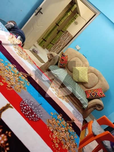 صبا کمرشل ایریا ڈی ایچ اے فیز 5,ڈی ایچ اے ڈیفینس,کراچی میں 3 کمروں کا 5 مرلہ فلیٹ 1.3 کروڑ میں برائے فروخت۔