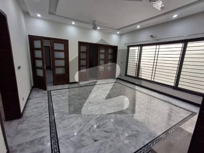 3 Bedrooms Ground Portion Is Available For Rent In I-8 Islamabad