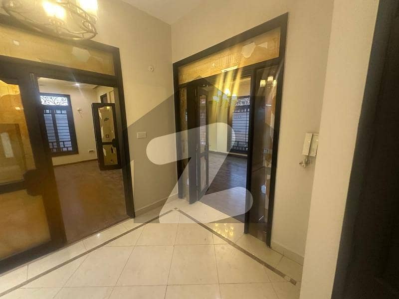 500 Yards Renovated Bungalow Available For Rent 500 Yards Renovated Bungalow Available For Rent