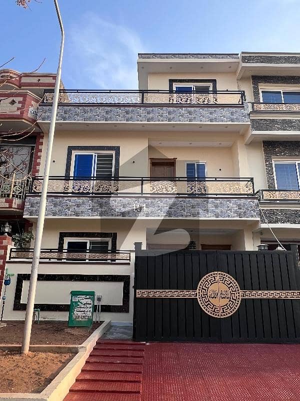 G-13 Islamabad Brand New 25x40 House On Main Road