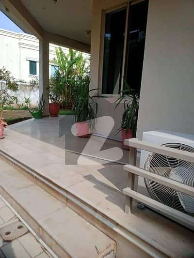 Elegant Triple Storey 6 bedrooms house for rent in F. 6