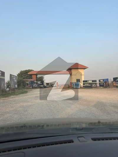 مارگلہ آرچرڈ اسلام آباد میں 1 کنال رہائشی پلاٹ 2.1 کروڑ میں برائے فروخت۔