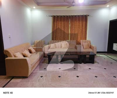 نیشنل پولیس فاؤنڈیشن او ۔ 9 اسلام آباد میں 3 کمروں کا 1 کنال بالائی پورشن 75.0 ہزار میں کرایہ پر دستیاب ہے۔ نیشنل پولیس فاؤنڈیشن او ۔ 9 اسلام آباد میں 3 کمروں کا 1 کنال بالائی پورشن 75.0 ہزار میں کرایہ پر دستیاب ہے۔