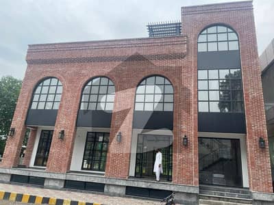 ایف ۔ 6 اسلام آباد میں 1 کنال عمارت 25.0 لاکھ میں کرایہ پر دستیاب ہے۔