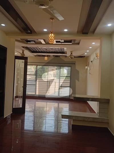 Phase 6 Brand New House For Rent 10 Marla Lower Portion With Basement Hot Location