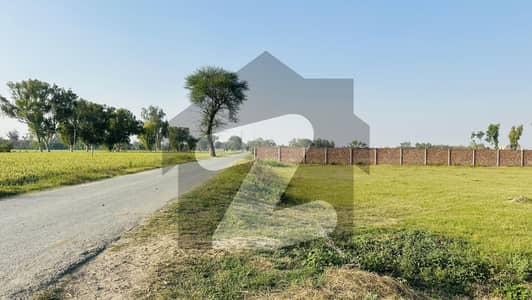 Farm House Land For Sale