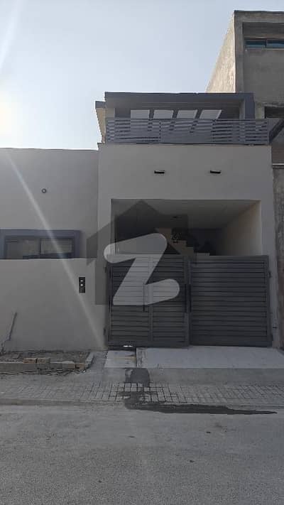 کوہستان انکلیو واہ کینٹ,واہ میں 2 کمروں کا 5 مرلہ مکان 1.42 کروڑ میں برائے فروخت۔