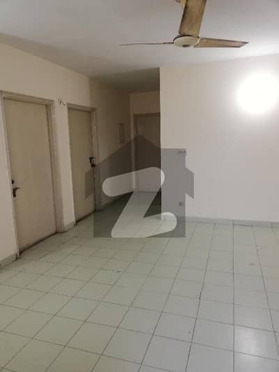 Double Bed Apartment abailable in Barkat Market Garden Town