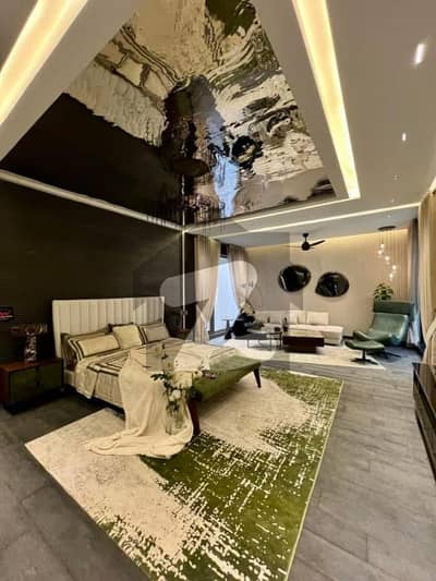 ڈی ایچ اے فیز 7 ڈیفنس (ڈی ایچ اے),لاہور میں 5 کمروں کا 1 کنال مکان 6.9 کروڑ میں برائے فروخت۔