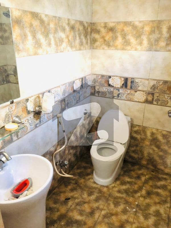 BEAUTIFUL LOCATION UPPER PORTION FOR RENT BEAUTIFUL LOCATION UPPER PORTION FOR RENT