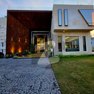 DHA Phase 8 Super Luxury 2000 Yards Mansion For Sale