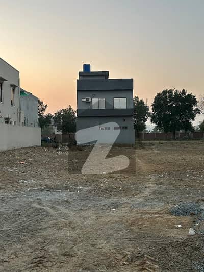 خیابانِ امین ۔ بلاک ایل خیابانِ امین,لاہور میں 1 کنال رہائشی پلاٹ 2.35 کروڑ میں برائے فروخت۔