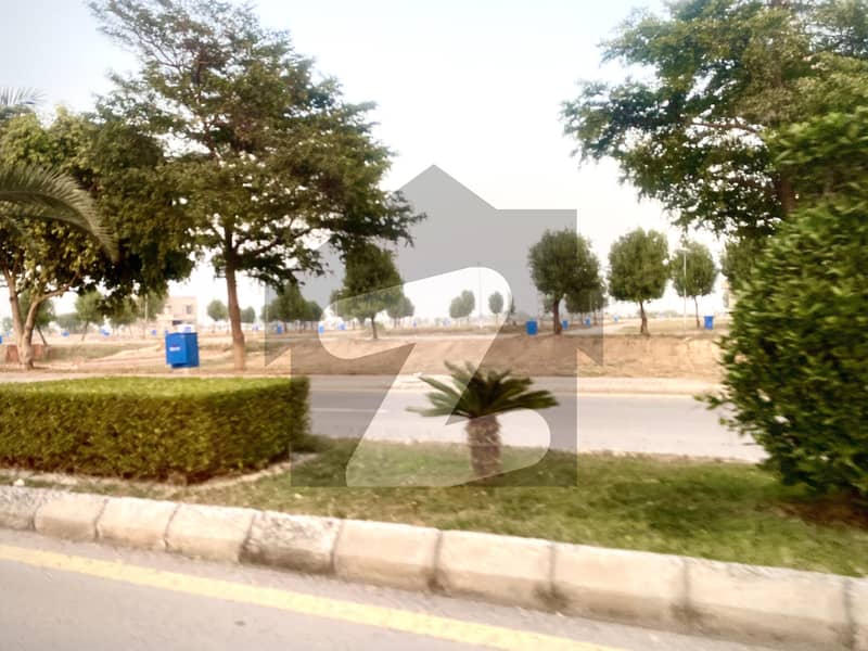 بحریہ نشیمن ۔ سن فلاور بحریہ نشیمن,لاہور میں 5 مرلہ رہائشی پلاٹ 51.0 لاکھ میں برائے فروخت۔ بحریہ نشیمن ۔ سن فلاور بحریہ نشیمن,لاہور میں 5 مرلہ رہائشی پلاٹ 51.0 لاکھ میں برائے فروخت۔