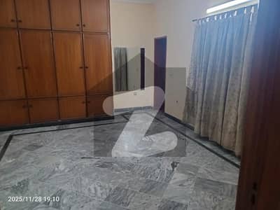 Upper Portion 12 Marla 2Bedrooms With Gas