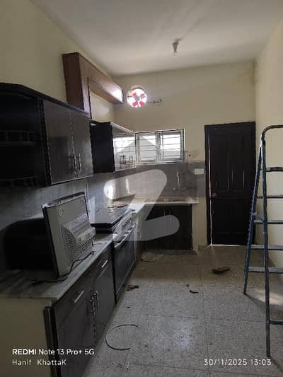 6 bedrooms & 4 bathrooms Full house available for rent in G10