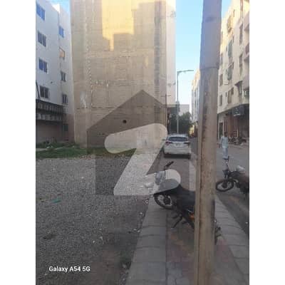 Excellent 100 Sqy Plot For Sale In Muslim Commercial