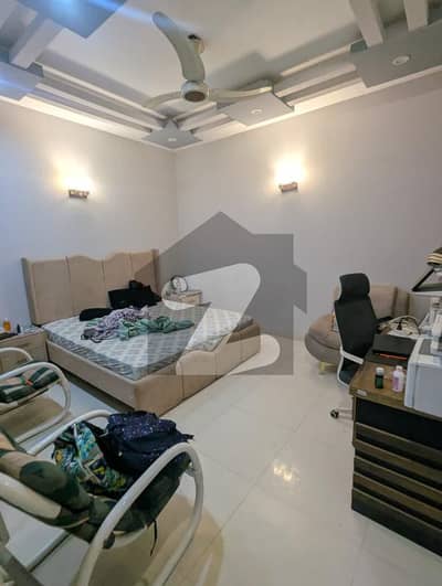 ڈی ایچ اے فیز 7 ایکسٹینشن ڈی ایچ اے ڈیفینس,کراچی میں 4 کمروں کا 4 مرلہ مکان 1.75 لاکھ میں کرایہ پر دستیاب ہے۔ ڈی ایچ اے فیز 7 ایکسٹینشن ڈی ایچ اے ڈیفینس,کراچی میں 4 کمروں کا 4 مرلہ مکان 1.75 لاکھ میں کرایہ پر دستیاب ہے۔