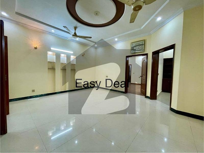 Prime Location 10 Marla Home For Sale Prime Location 10 Marla Home For Sale