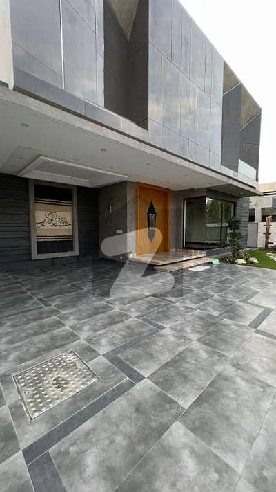 1 Kanal Lowest Price TOP Location Full Basement Theater House For SALE in Phase 6 DHA