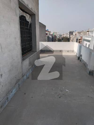 پارک ویو سٹی - ٹیولپ بلاک پارک ویو سٹی,لاہور میں 6 کمروں کا 10 مرلہ مکان 2.3 کروڑ میں برائے فروخت۔ پارک ویو سٹی - ٹیولپ بلاک پارک ویو سٹی,لاہور میں 6 کمروں کا 10 مرلہ مکان 2.3 کروڑ میں برائے فروخت۔