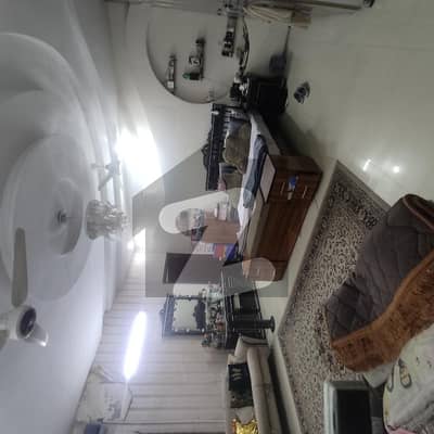 پی جی ای سی ایچ ایس فیز 2 پنجاب گورنمنٹ ایمپلائیز سوسائٹی,لاہور میں 7 کمروں کا 1 کنال مکان 5.5 کروڑ میں برائے فروخت۔