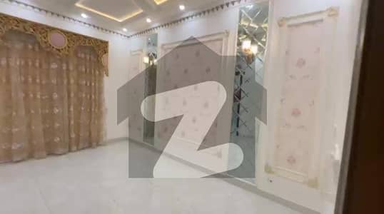 7 Marla Brand New Modern Design Lavish House For Sale In DHA | For Discounted Price And Original Pictures Download The App "Signature Lands". 7 Marla Brand New Modern Design Lavish House For Sale In DHA | For Discounted Price And Original Pictures Download The App "Signature Lands".