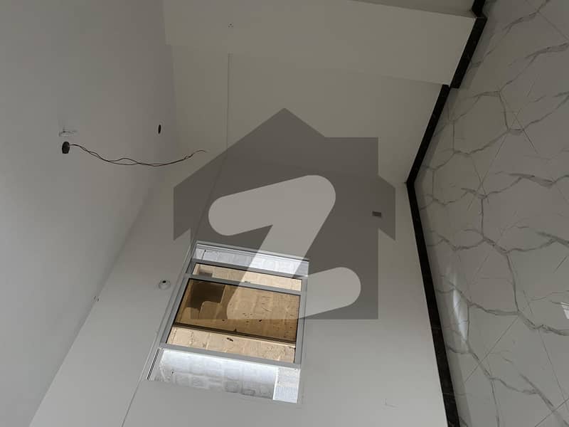 Ground floor 2 bed lounge