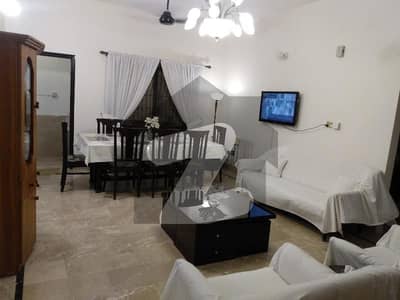 گلستانِِ جوہر ۔ بلاک 7 گلستانِ جوہر,کراچی میں 7 کمروں کا 10 مرلہ مکان 4.4 کروڑ میں برائے فروخت۔ گلستانِِ جوہر ۔ بلاک 7 گلستانِ جوہر,کراچی میں 7 کمروں کا 10 مرلہ مکان 4.4 کروڑ میں برائے فروخت۔