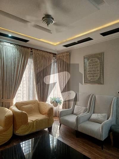 ڈی ایچ اے 9 ٹاؤن ڈیفنس (ڈی ایچ اے),لاہور میں 3 کمروں کا 5 مرلہ مکان 1.28 لاکھ میں کرایہ پر دستیاب ہے۔