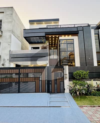 10 marla modern designed house for sale in Al Rehman Garden Phase 2