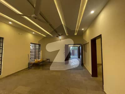 10 Marla Brand New House For Rent