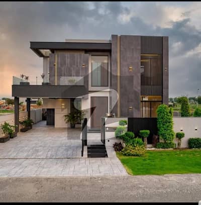 10 MARLA BRAND NEW MODERN DESIGNER HOUSE FOR SALE