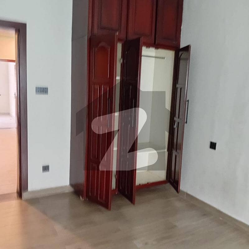 G-9/4 Corner House For Sale G-9/4 Corner House For Sale