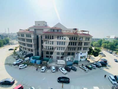 ایف ۔ 11 مرکز ایف ۔ 11,اسلام آباد میں 11 کمروں کا 1 کنال دکان 8.0 لاکھ میں کرایہ پر دستیاب ہے۔