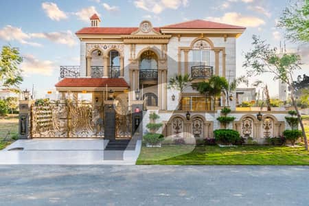 ڈی ایچ اے فیز 7 - بلاک پی فیز 7,ڈیفنس (ڈی ایچ اے),لاہور میں 5 کمروں کا 1 کنال مکان 6.69 کروڑ میں برائے فروخت۔