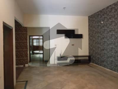 Johar Town Upper Portion For Rent Sized 7.5Marla