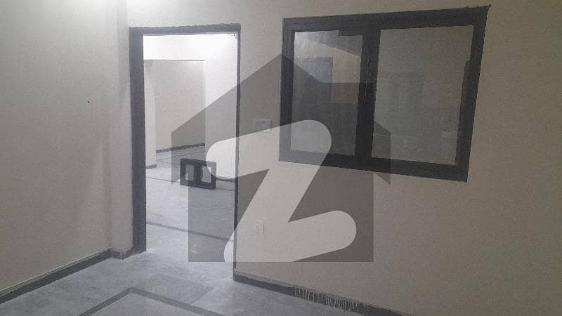 Upper Portion Available For Rent In Harley St Upper Portion Available For Rent In Harley St