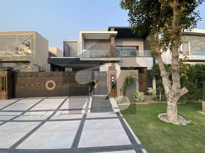 Luxury 1 Kanal Modern Home for Sale in DHA Lahore Luxury 1 Kanal Modern Home for Sale in DHA Lahore