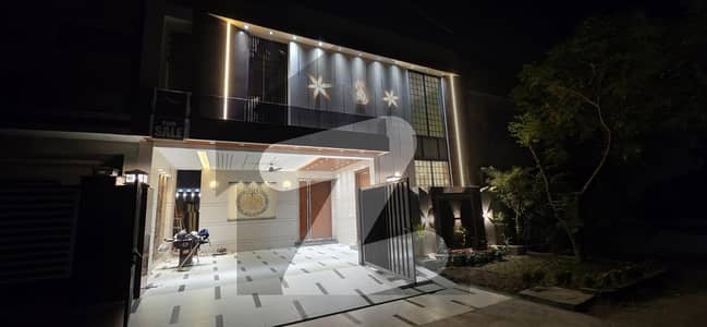 BRAND NEW ULTRA MODERN DOUBLE HEIGHTED HOUSE AVAILABLE FOR SALE IN LDA AVENUE LAHORE