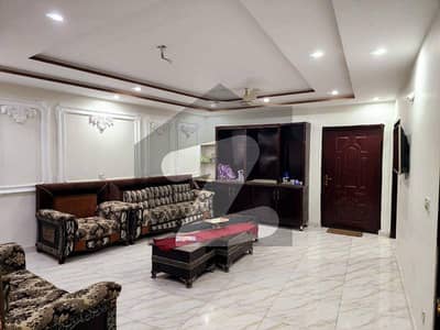 سبزہ زار سکیم ۔ بلاک کیو سبزہ زار سکیم,لاہور میں 5 کمروں کا 5 مرلہ مکان 1.95 کروڑ میں برائے فروخت۔