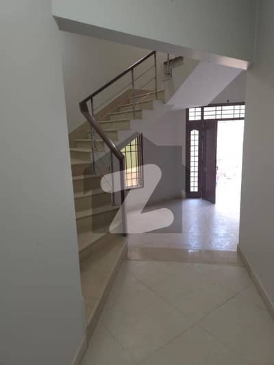 ڈی ایچ اے فیز 8 ڈی ایچ اے ڈیفینس,کراچی میں 4 کمروں کا 1 کنال مکان 5.5 لاکھ میں کرایہ پر دستیاب ہے۔ ڈی ایچ اے فیز 8 ڈی ایچ اے ڈیفینس,کراچی میں 4 کمروں کا 1 کنال مکان 5.5 لاکھ میں کرایہ پر دستیاب ہے۔