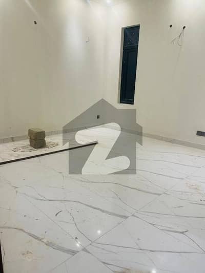 super class brand-new upper/floor portion three master bedrooms most prime locality super class brand-new upper/floor portion three master bedrooms most prime locality